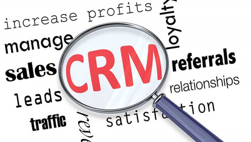Chọn 1 phần mềm CRM cho doanh nghiệp, khó hay dễ?