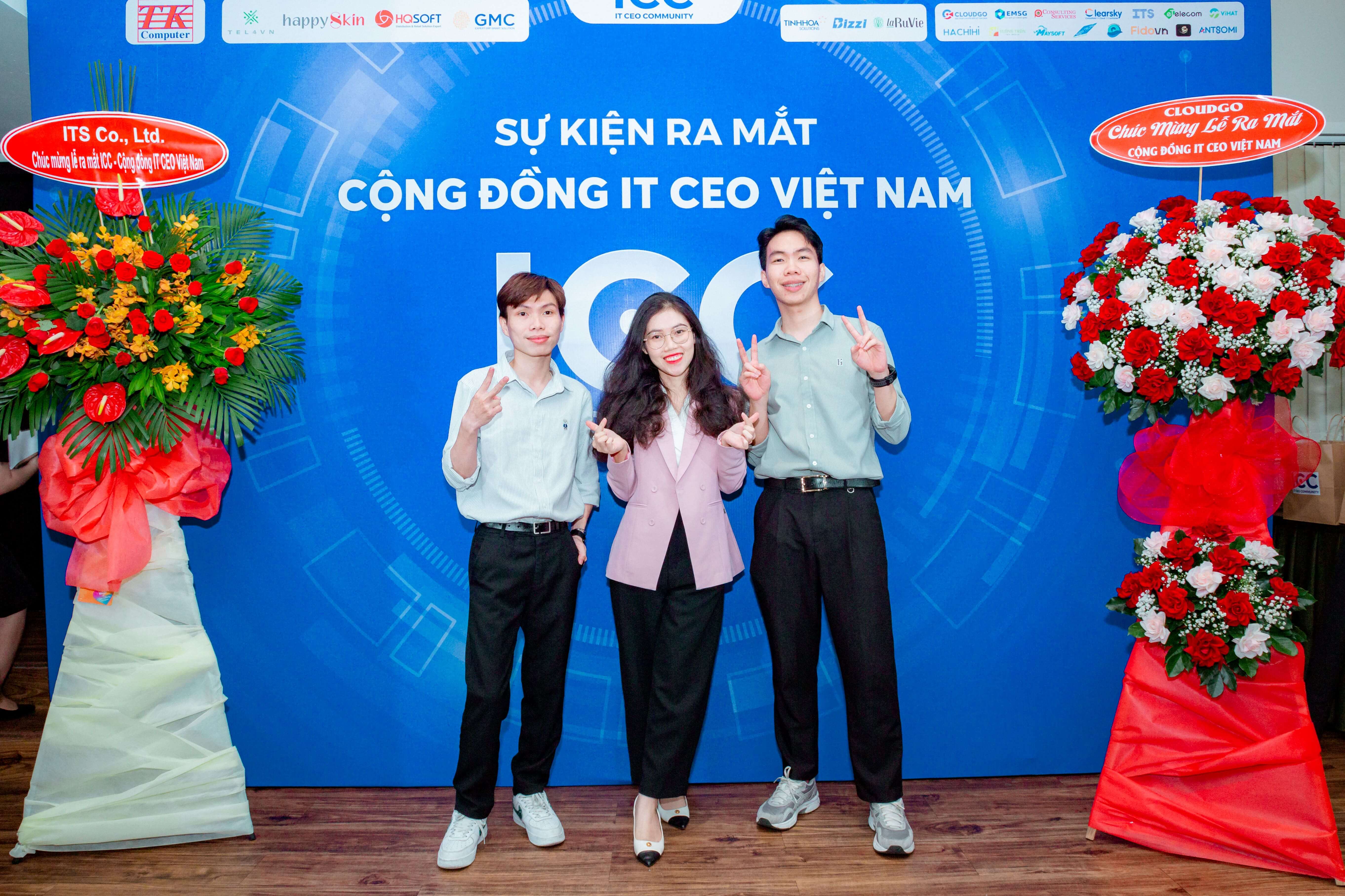 các thành viên CloudGO tham dự sự kiện