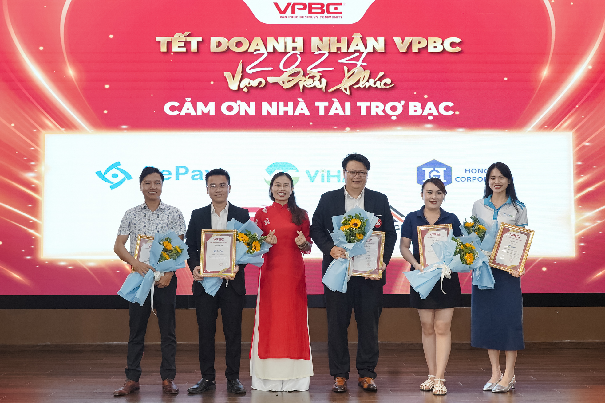 cảm ơn nhà tài trợ bạc